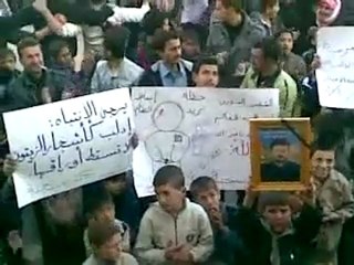 فري برس   ادلب  كفرسجنة جمعة الجامعة العربية تقتلنا 16 12 2011