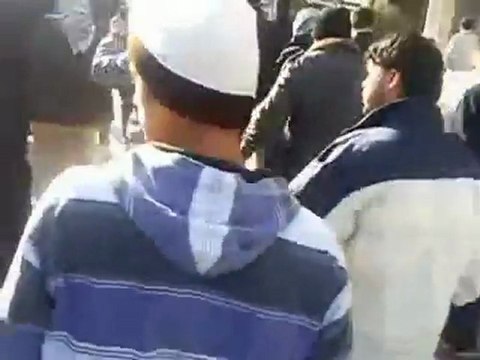 فري برس حلب حي الأعظمية صباحيةجمعةالجامعةالعربيةتقتلنا16 12 2011