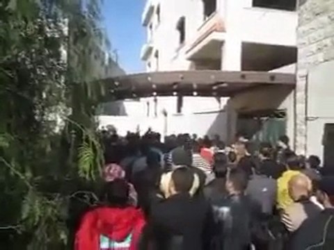 فري برس حماة طريق حلب جمعة الجامعة العربية تقتلنا 16 12 2011