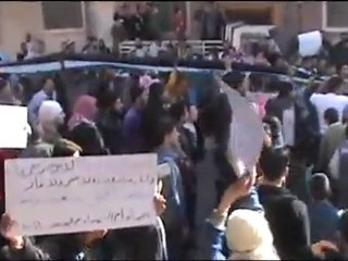 فري برس   حماة حي طريق حلب مظاهرة حاشدة في جمعة الجامعة العربية تقتلنا 16 12 2011