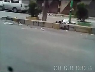 فري برس   استمرار إضراب أهالي معرة النعمان الأحد 18 12 2011