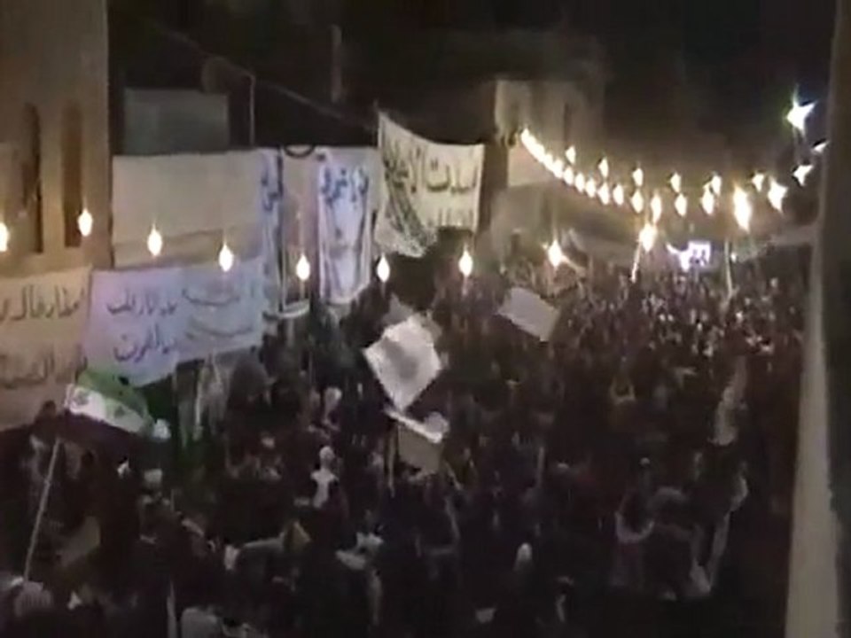 فري برس   مسائية باباعمرو لا إله إلا الله والأسد عدو الله 18 12 2011