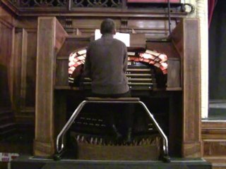 The feast is ready - Chris Lawton at Southampton Guildhall