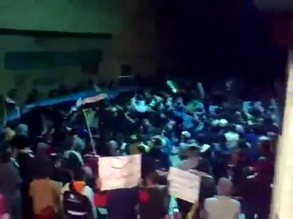 فري برس   حماه   حي الحميدية   مسائية   جامعة الخيانة العربية 19 12 2011