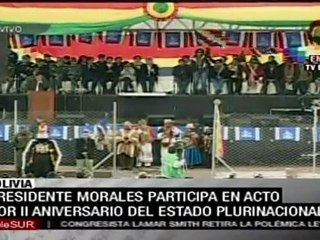Presidente Morales en aniversario de Estado Plurinacional