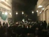 فري برس   اطلاق نار قرب المظاهرة و الاحرار لا يهتمون جورة الشياح حمص 19 12 2011