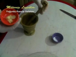 Yoğurtlu Pancar Salatası