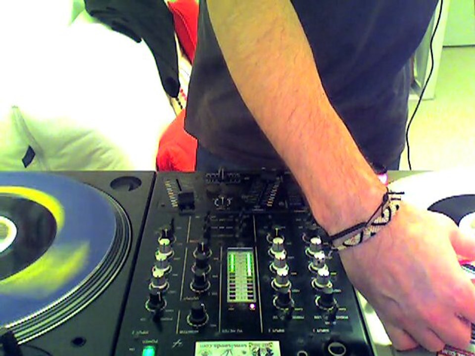 Mix reggae Sensimillia persecution riddim