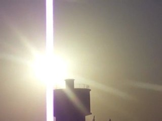 فري برس   ريف دمشق  سقبا  حوامة حربية في سماء المدينة 20 12 2011