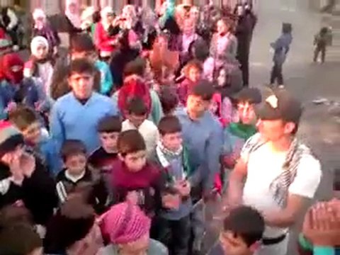 فري برس اللاذقية الحفة بكاس مظاهرة طلابية لبراعم المستقبل 21 12 2011