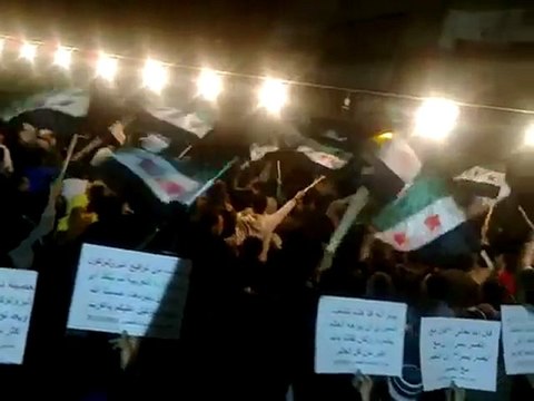 فري برس حمص المحتلة القصور أولتك رئيس وأخرتك زبال 21 12 20111