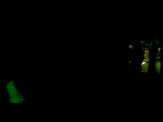 فري برس   مظاهرة احرار حي القصور رغم انقطاع الكهرباء 21 12 2011