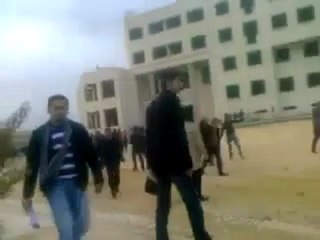 فري برس   حلب الجامعة   مظاهرة الهندسة الميكانيكية 22 12 2011