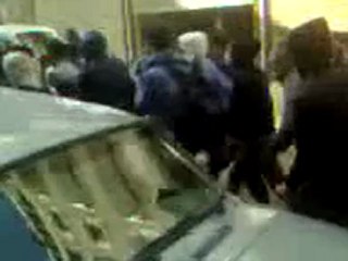 فري برس    اللاذقية مظاهرة طلاب عدنان المالكي 22 12 2011 ج2