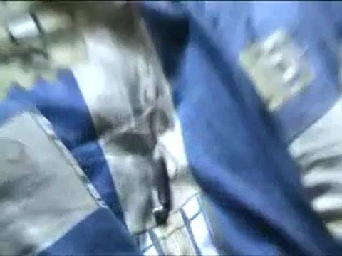 فري برس حمص باب تدمر اطلاق الرصاص العشوائي على البيوت واصابة ساكنيها 25 12 2011