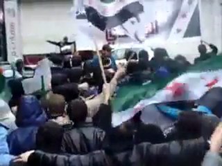 فري برس   حمص حي الملعب حاشدة طلابية راائعة 25 12 2011