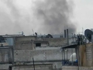 فري برس   قذائف على حي باب السباع وحمص تكبر لبابا عمرو 26 12 2011