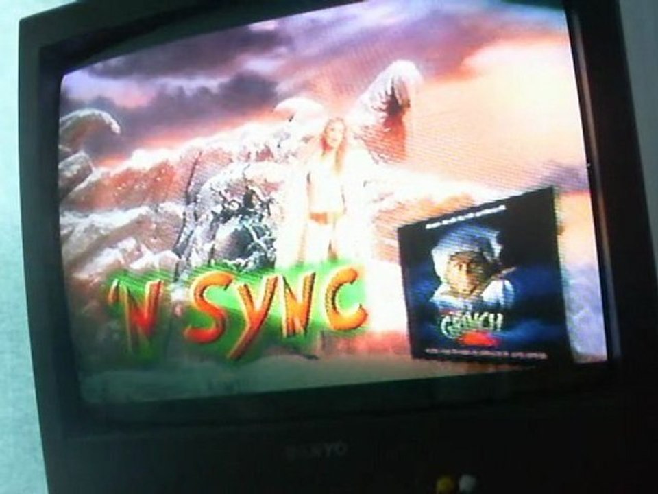 Opening to My 2001 VHS of Dr. Seuss how the grinch stole christmas