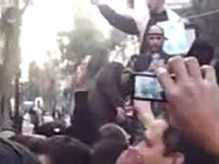 فري برس   حمص باب السباع انشقاق النقيب ايمن فدعوس