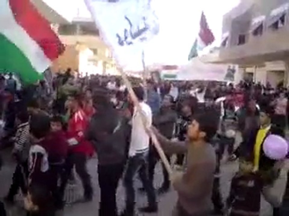 فري برس   أحرار الدرباسية ثلاثاء الوفاء لنجاتي طيارة 27 12 2011 ج2