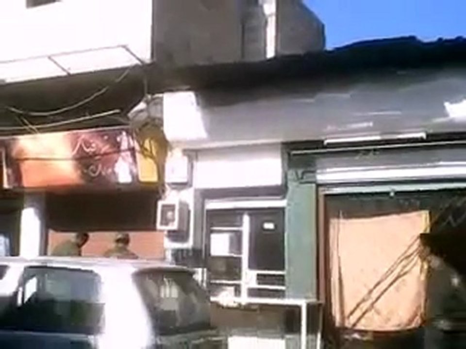 فري برس   تكسير الأمن للمحلات 27 12 2011