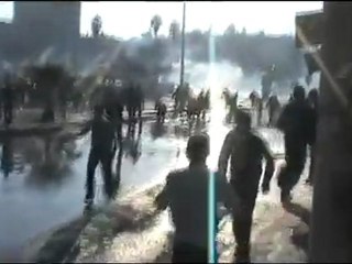 فري برس   حماة حي البارودية مقابلة مع احد المتظاهرين 27 12 2011