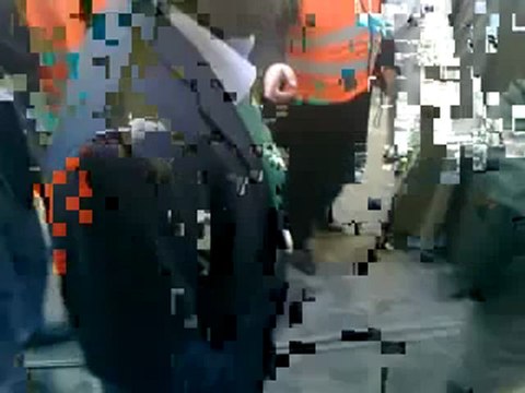 فري برس حمص باباعمرو شاهد عيان مع لجنة المراقبين العرب 27 12 2011