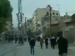 فري برس   معضمية الشام لحظة تفريق المشيعيين مقطع 30 12 2011 ج6