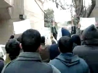 فري برس   دمشق حي القابون جمعة الرحف إلى الساحات 30 12 2011