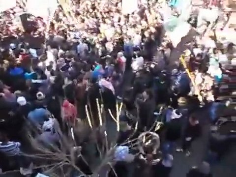 فري برس مظاهرة حاشدة في القامشلي في جمعة الزحف 30 12 2011 ج2