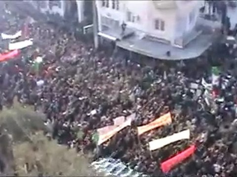 فري برس مدينة ادلب جمعة الزحف الى ساحات الحرية 30 12 2011