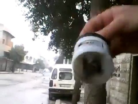 فري برس حماة قنابل سامة محرمة دوليا جمعة الزحف 30 12 2011