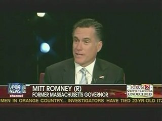 Mitt Romney Fails To Sway Ron Paul Supporter At Huckabee Forum