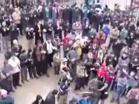 فري برس حماة كفرزيتا مظاهرة حاشدة لثوار المدينة بقيادة قاشوش كفرزيتا الصغير 2 1 2012