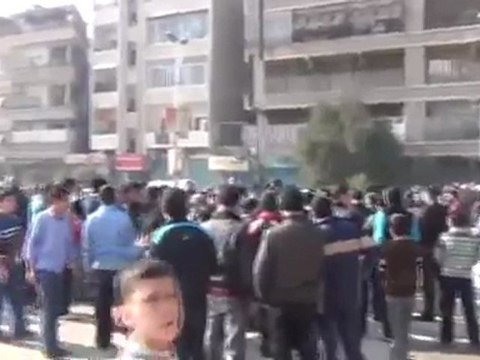 فري برس ريف دمشق حرستا هروب بعثة المراقبين العرب حرستا 4 1 2012