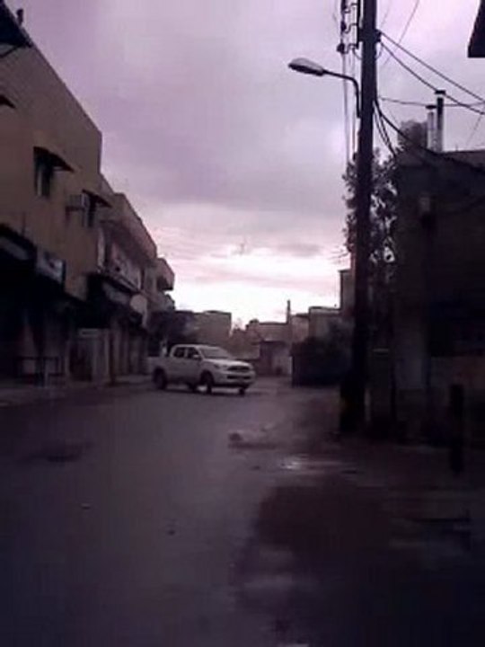 فري برس   دمشق القدم هام دخول قوات الامن و الشبيحة و إطلاق نار وقنابل سامة 6 1 2012