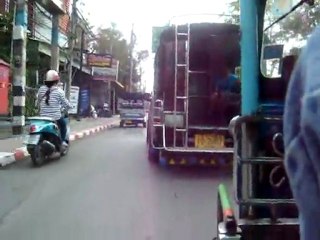 Traverse de Chiang Mai le 12.1.12 en tuk-tuk