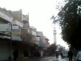 فري برس   حماة   محاصرة المسجد وإطلاق النار على المتظاهرين 6 1 2012