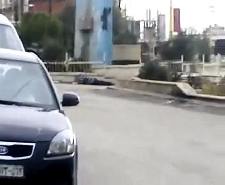 فري برس ريف دمشق الزبداني ريف دمشق جثمان أحد العناصر المنشقين 08 01 2012