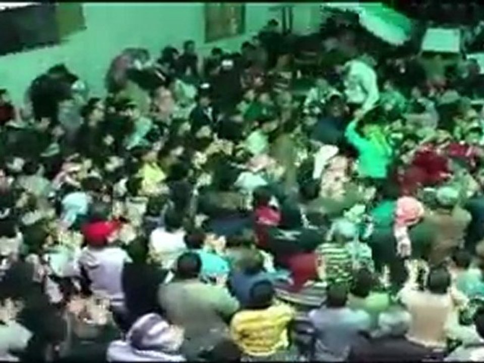 حماه - حي الحميدية - مسائية - اخرس يابن بائع الجولان...