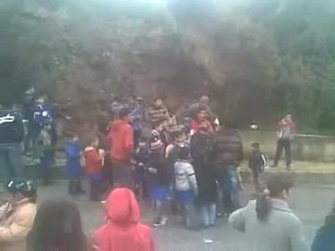 فري برس اللاذقية الحفة بابنا والجنكيل مظاهرة طلابية الله أكبر حرية 10 1 2012