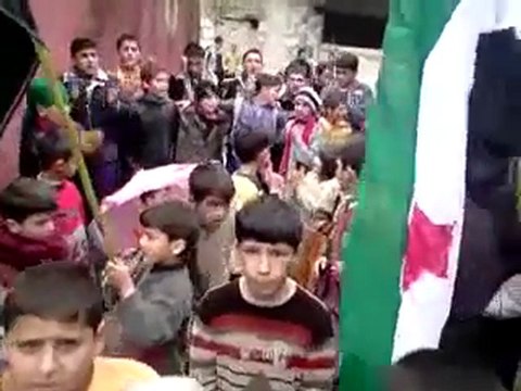 فري برس اللاذقية الحفة بكاس مظاهرة طلابية يا الله ارحل يا بشار 10 1 2012