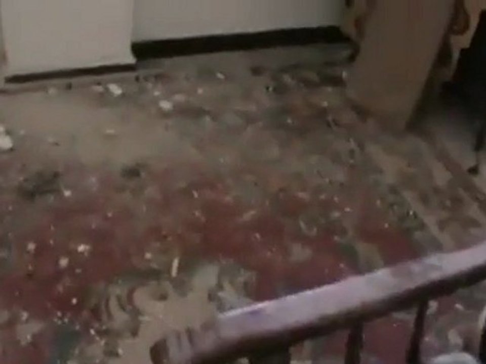 فري برس   حمص كرم الزيتون قصف المنازل بالدبابات