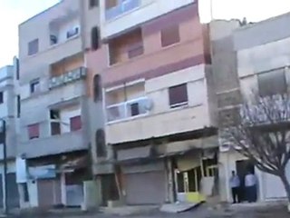 فري برس   اثار القصف يوم امس باب الدريب شارع ااسكندرون 10 1 2012