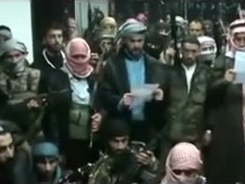 فري برس إنشقاق جماعي بقيادة النقيب مهند العبد الله 10 01 2012