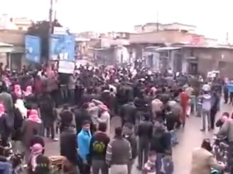 فري برس حلب تل رفعت مظاهرة حاشدة ردا على الخطاب 10 1 2012