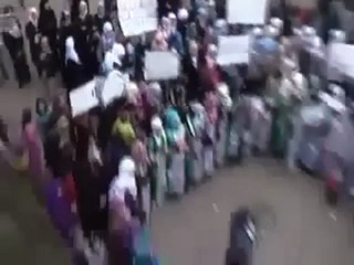 فري برس   حمص باباعمرو حمص مظاهرة الحرائر في اسبوع اسرى الحرية 11 1 2012