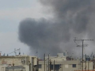 فري برس   الانفجارات وأعمدة الدخان منذ الصباح في حمص 13 1 2012
