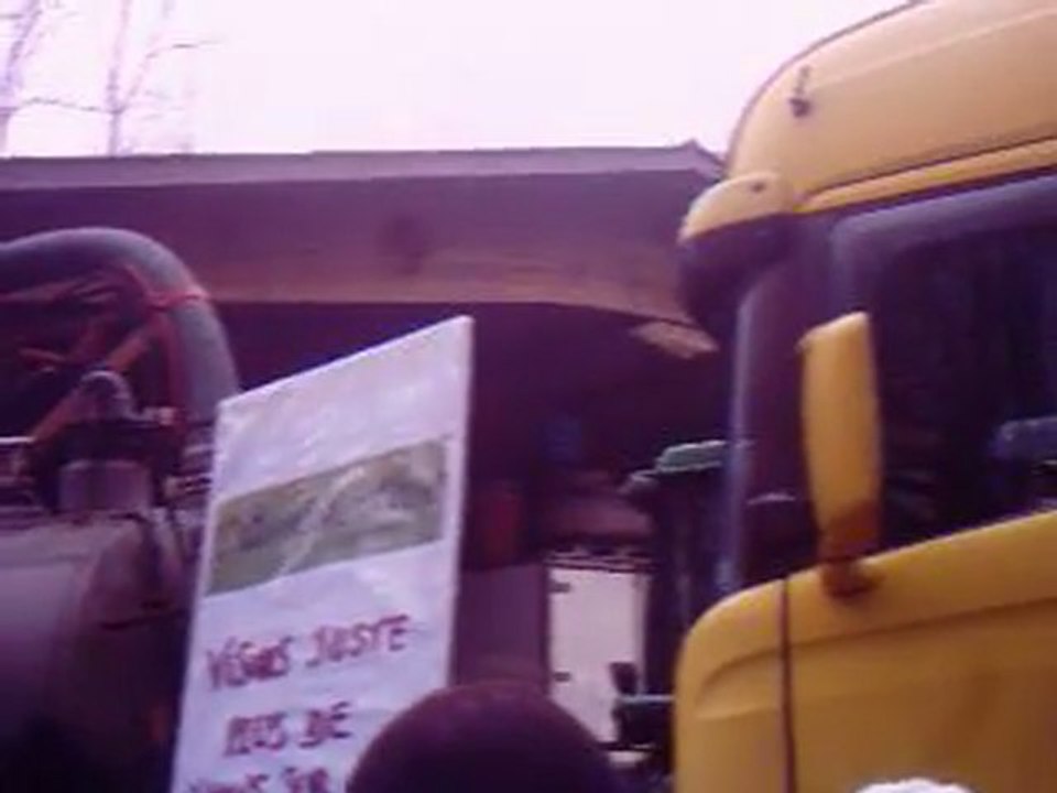 Manif contre l'élevage de visons d'Emagny 21 Janvier 2012 071