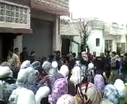 فري برس حمص الرستن مظاهرة لحرائر الرستن الخميس 12 1 2012